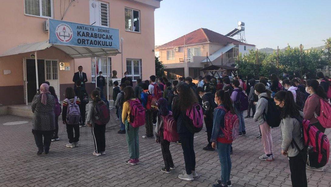 Karabucak Ortaokulu'na Ziyaret